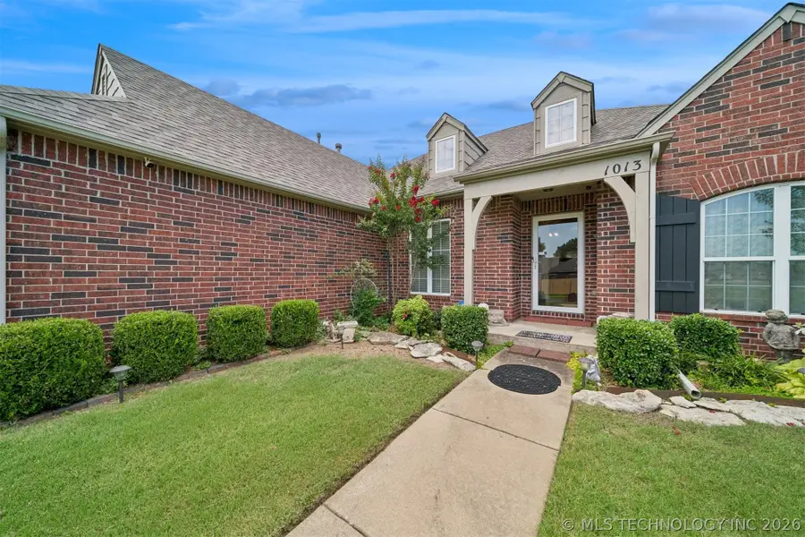 1013 Midway Road, Claremore, OK 74019 - #3
