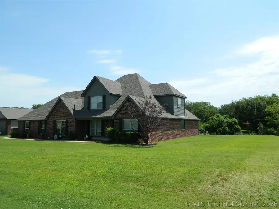 12151 N 168th East Avenue, Collinsville, OK 74021 - #3