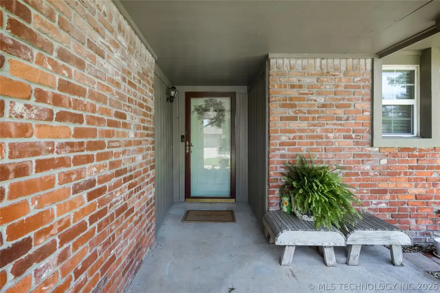 8008 N 118th East Avenue, Owasso, OK 74055 - #2