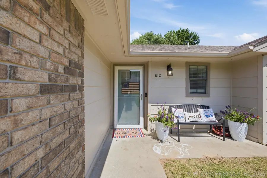 812 Cumberland Drive, Muskogee, OK 74403 - #3