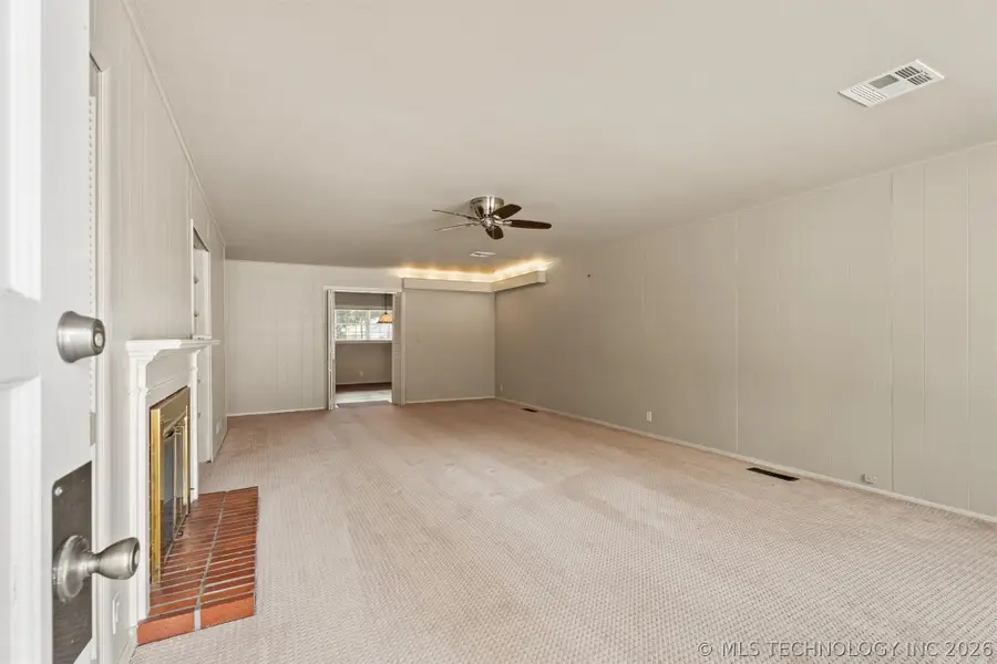 107 W 12th Street #107, Bartlesville, OK 74003 - #3