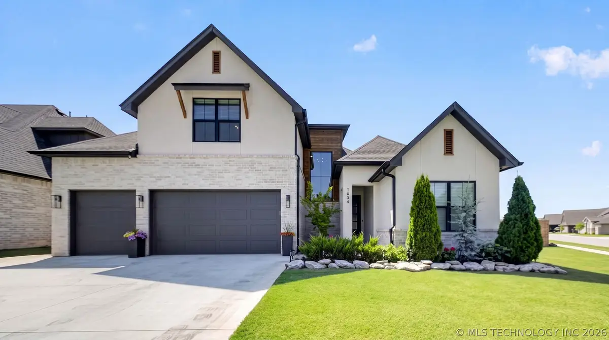 2034 E 129th Street S, Jenks, OK 74037 - #1