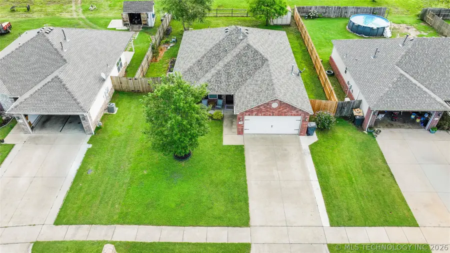 23121 S Bessie Boulevard, Claremore, OK 74019 - #2