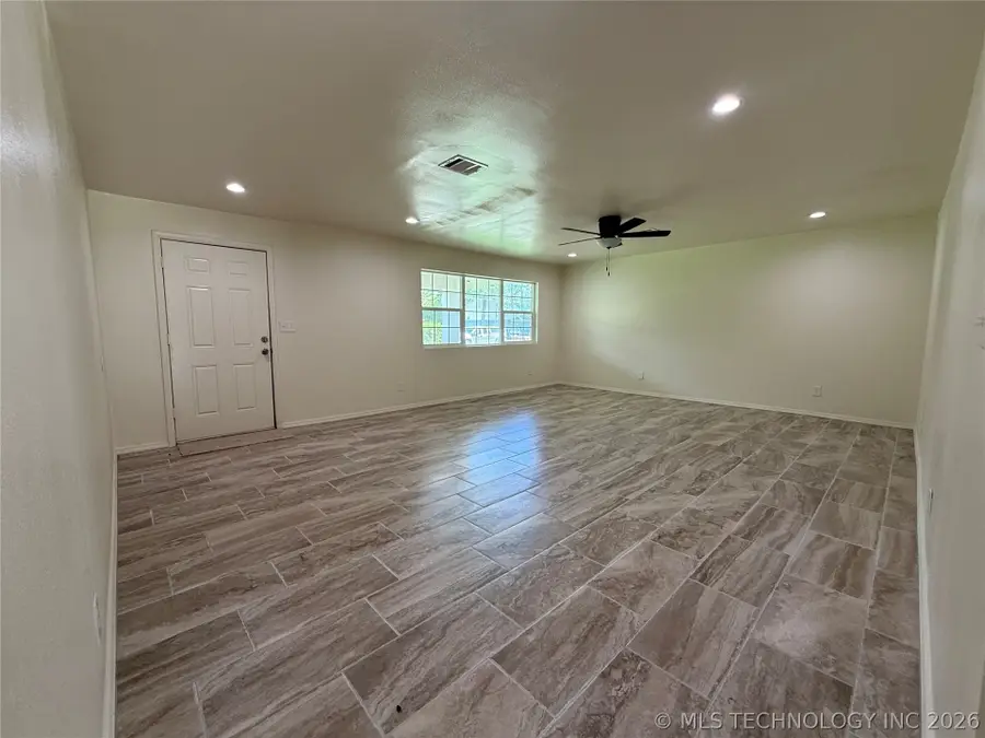 1146 E 50th Place N, Tulsa, OK 74126 - #3