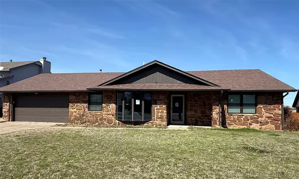 432 Chisholm Circle, Bartlesville, OK 74006