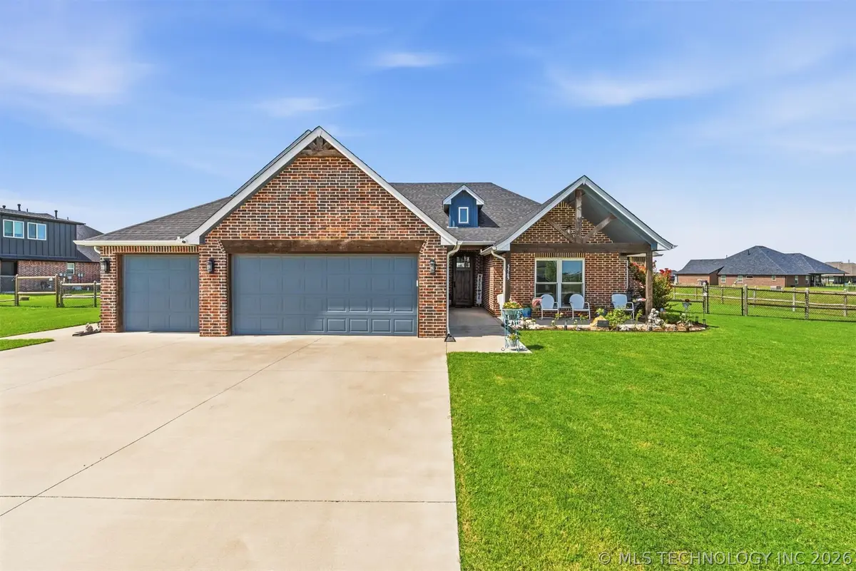 5565 E 141st Place N, Collinsville, OK 74021 - #1