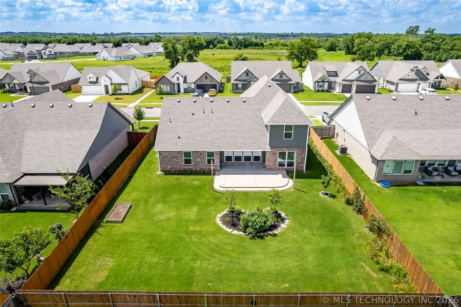 15711 E 75th Street, Owasso, OK 74055 - #3