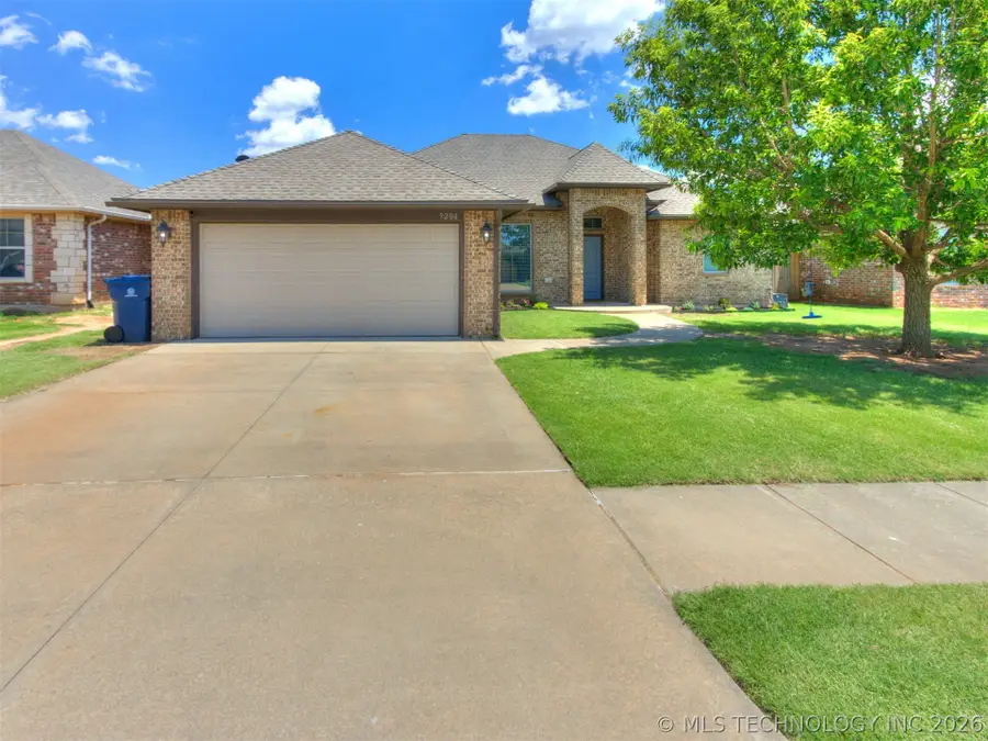 9200 Misty Lane, Moore, OK 73160 - #2