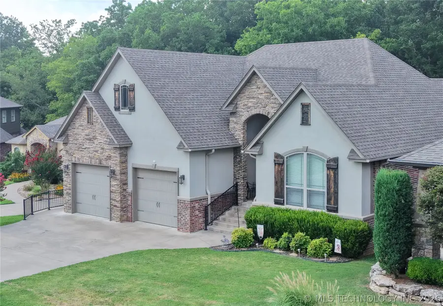3310 Harbour Town Place, Claremore, OK 74018 - #2