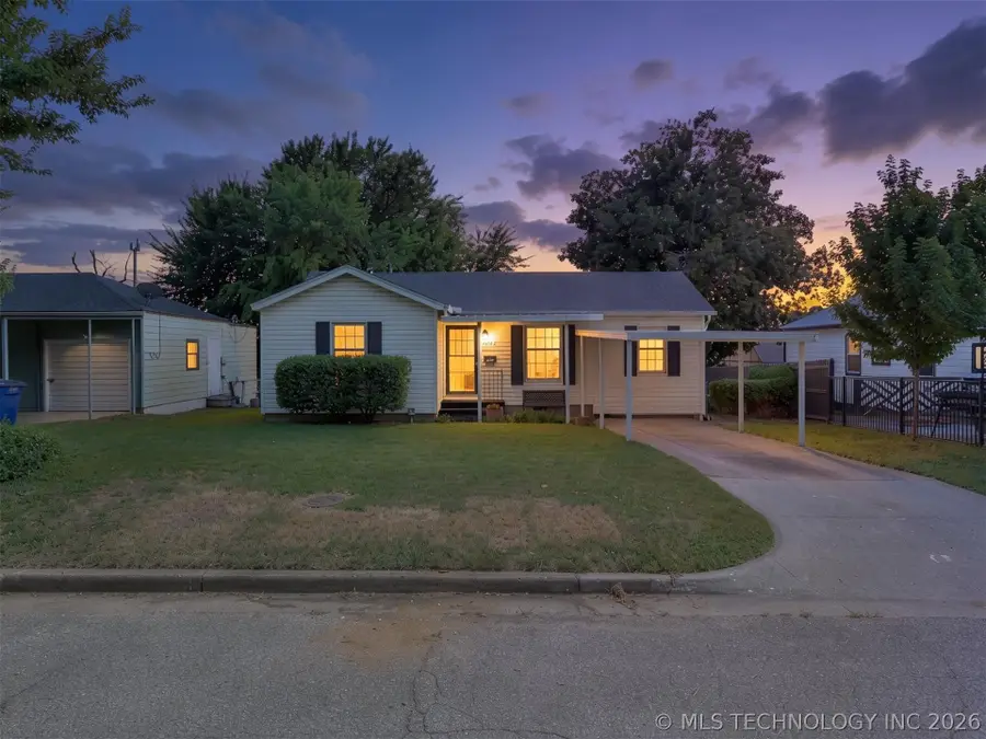 4642 E 14th Place, Tulsa, OK 74112 - #2