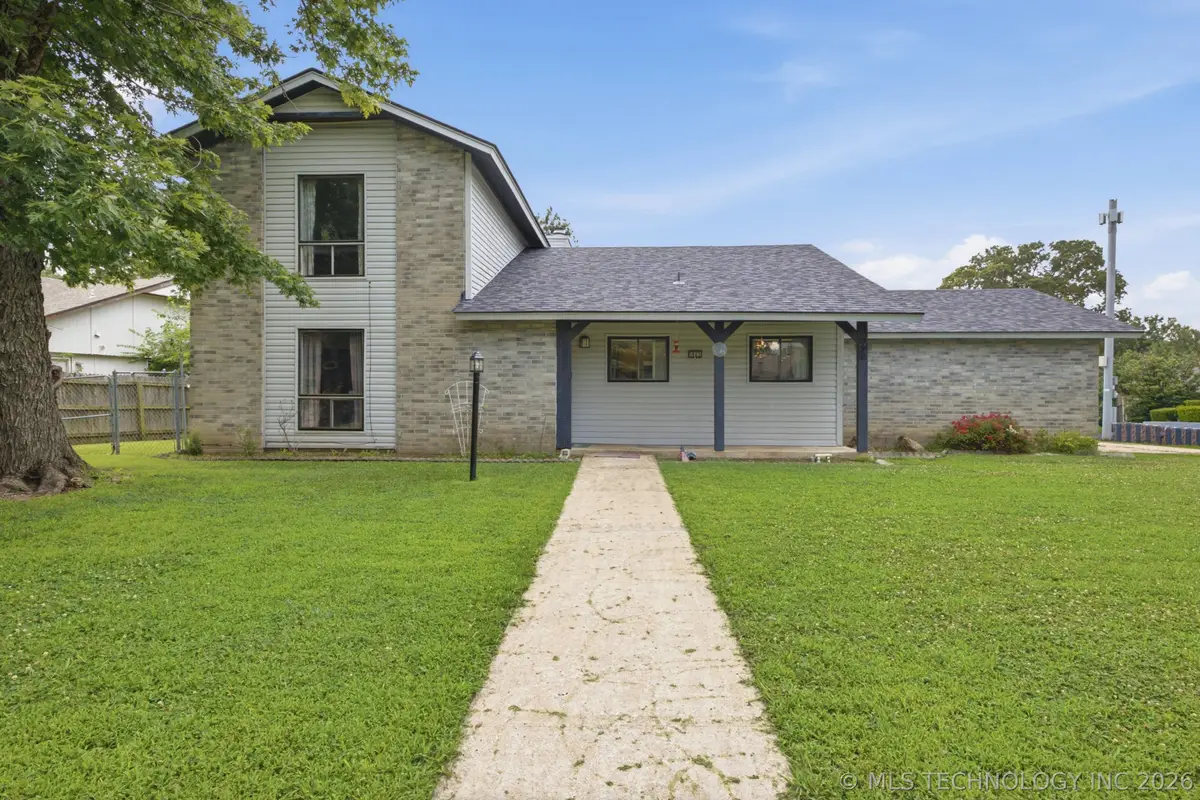 3902 S 123rd East Place, Tulsa, OK 74146 - #1