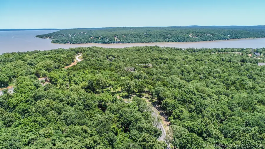 136 Patriot Pointe, Eufaula, OK 74432 - #3