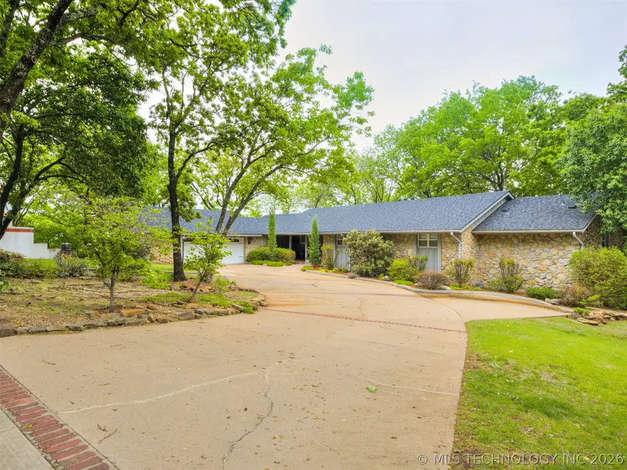 1201 Dogwood Court, Bartlesville, OK 74006 - #2