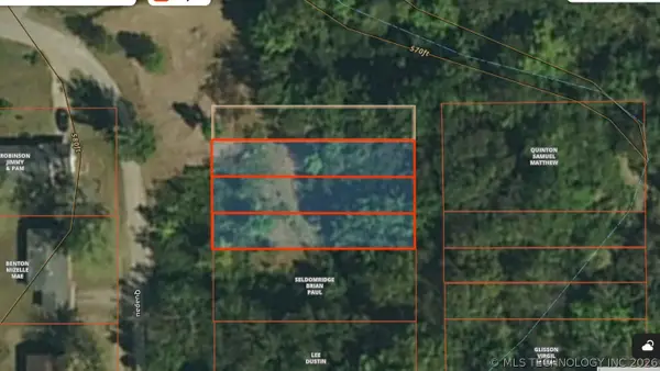 2 Quapaw Street, Porum, OK 74455