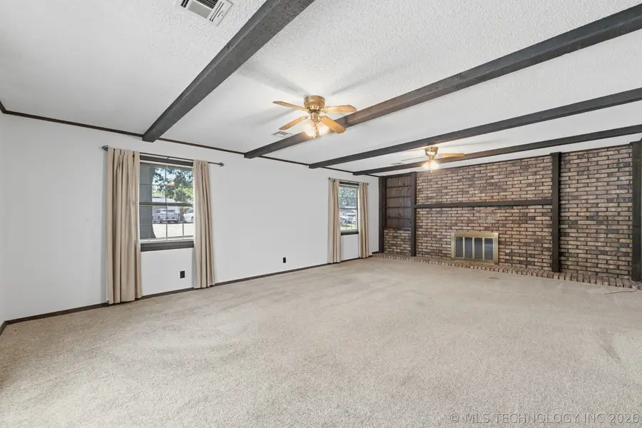 1077 Rolling Meadows, Bartlesville, OK 74006 - #3