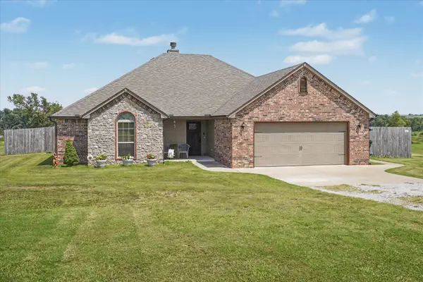 19217 S Coyote Drive, Claremore, OK 74019