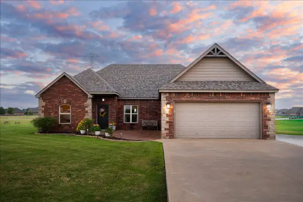 6060 E 144th Street, Collinsville, OK 74021