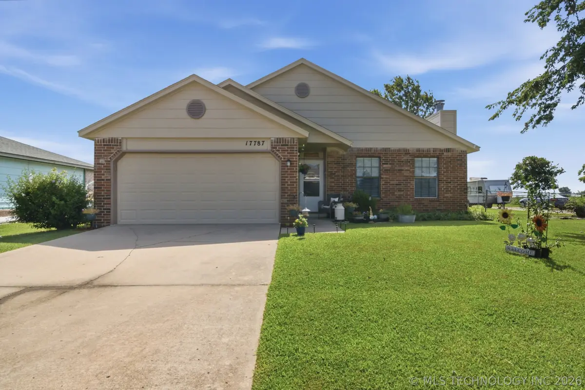 17787 S Santa Fe Street, Mounds, OK 74047 - #1