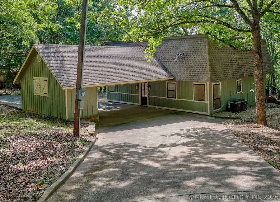 1296 Robin Hood, Eufaula, OK 74432 - #3