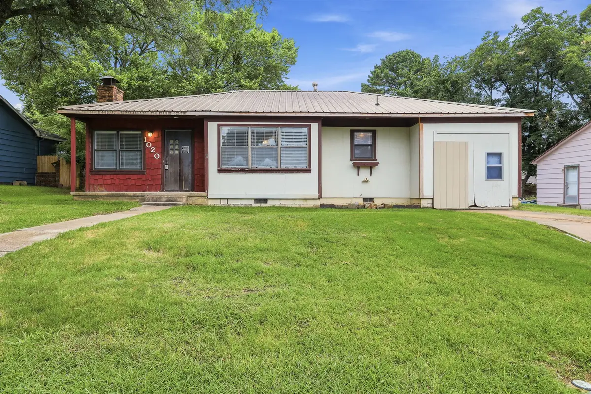 1020 W Willow Street, Durant, OK 74701 - #1