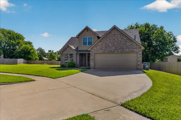 1908 Barnett Court, Bartlesville, OK 74006