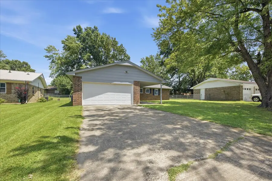 2204 S 26th, Muskogee, OK 74401 - #2