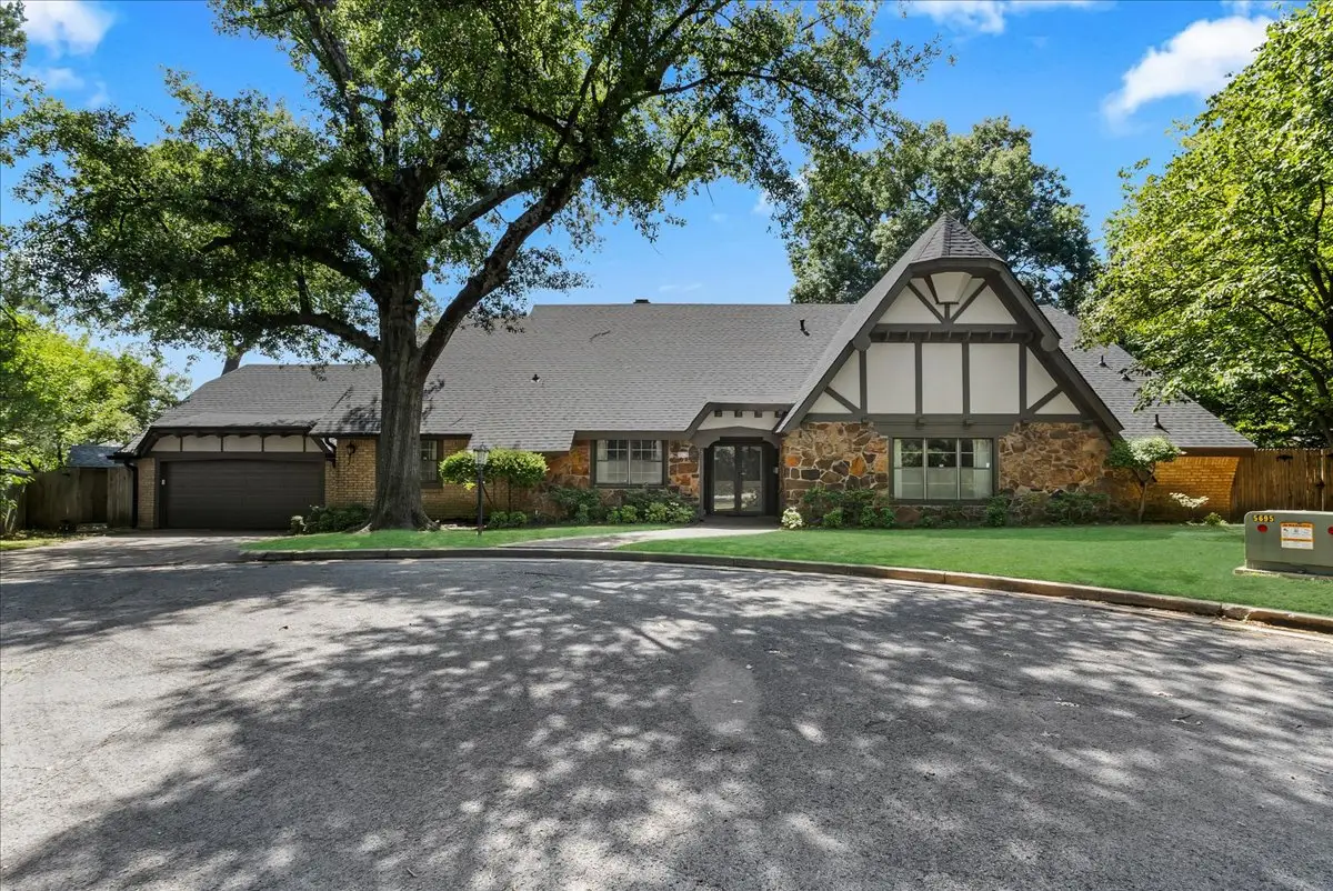 3115 S Delaware Place, Tulsa, OK 74105 - #1
