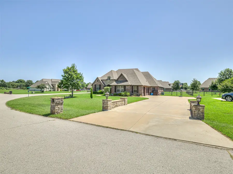 6991 N 194th Avenue E, Owasso, OK 74055 - #2