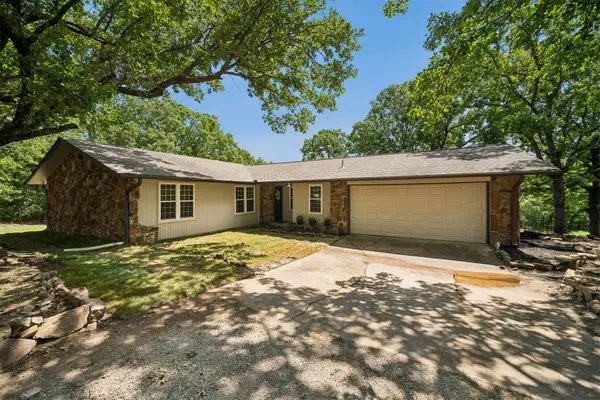3199 N Mistletoe Road, Sand Springs, OK 74063