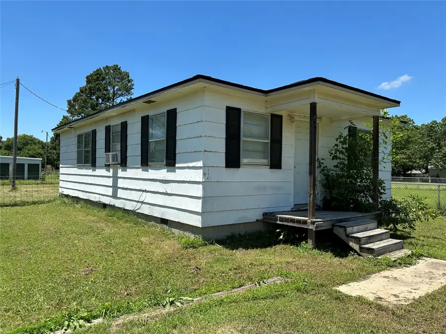 280 N Walnut, Stratford, OK 74872 - #2