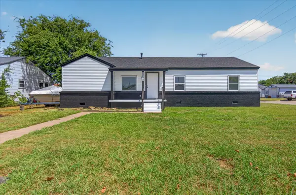2254 S Dewey Avenue, Bartlesville, OK 74003