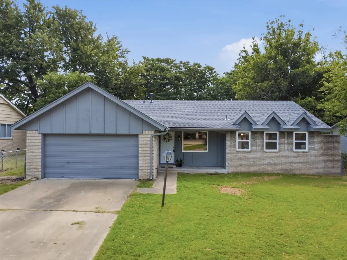 305 Fern Place, Broken Arrow, OK 74012 - #1