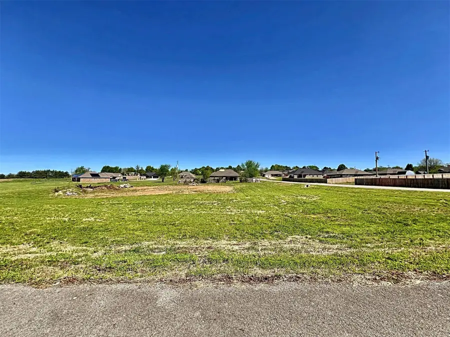 17540 W Tray Road, Tahlequah, OK 74464 - #2