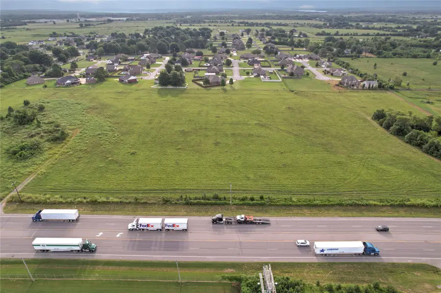 1200 W Cherokee Street, Wagoner, OK 74467 - #3