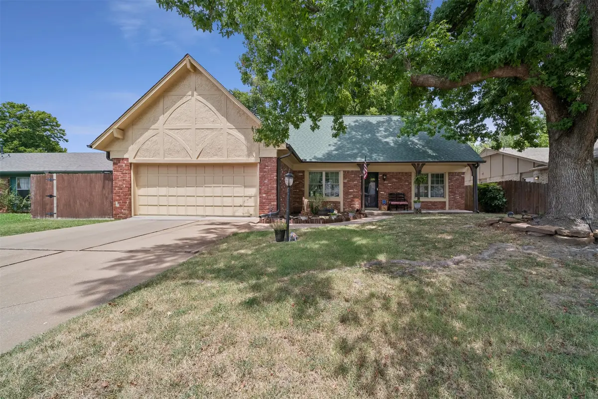 10731 E 29th Place, Tulsa, OK 74129 - #1