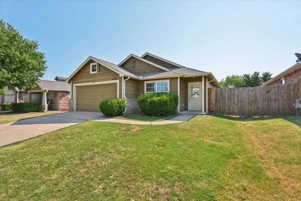 2709 N 20th Street, Broken Arrow, OK 74012