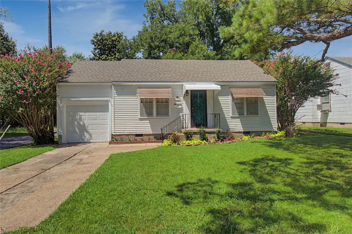 1502 Hayes Street, Muskogee, OK 74403 - #1