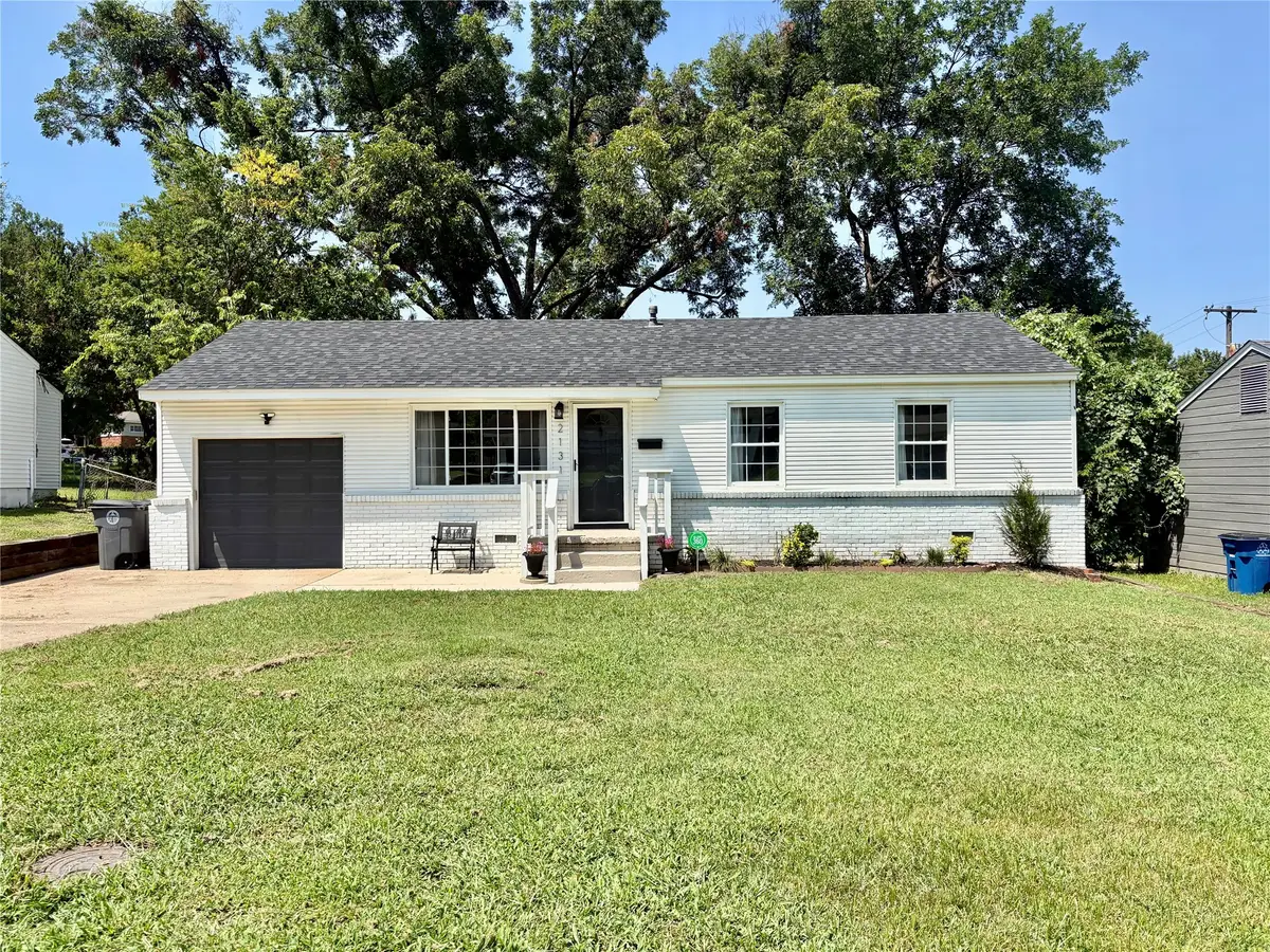 2131 W 46th Place S, Tulsa, OK 74107 - #1