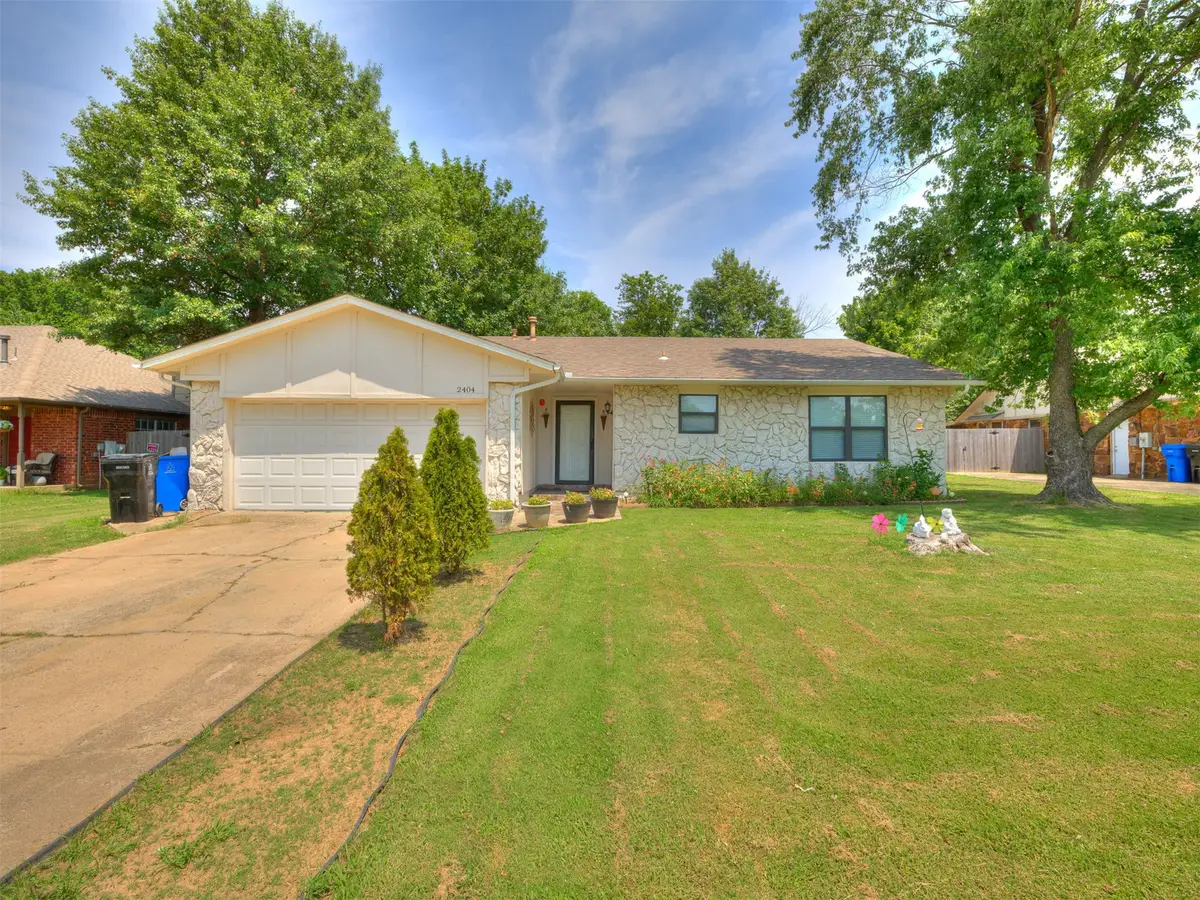 2404 E Fort Worth Street, Broken Arrow, OK 74014 - #1