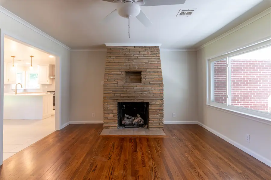 554 S Sandusky Avenue, Tulsa, OK 74112 - #3