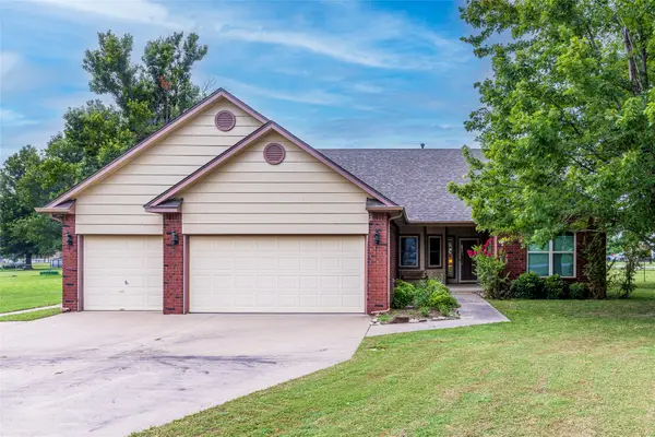 10589 E Canyon Oaks Way, Claremore, OK 74017