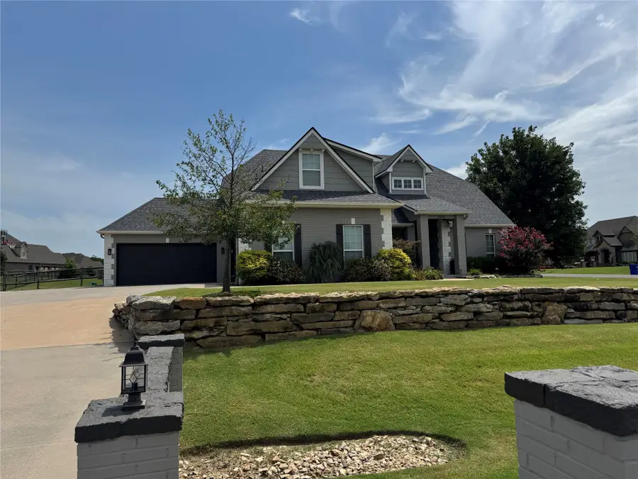 8109 N 69th Street E, Owasso, OK 74055 - #3