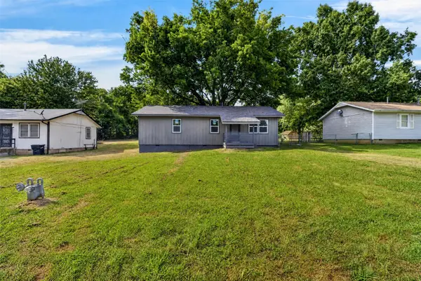 516 E Armory Avenue, Fort Gibson, OK 74434