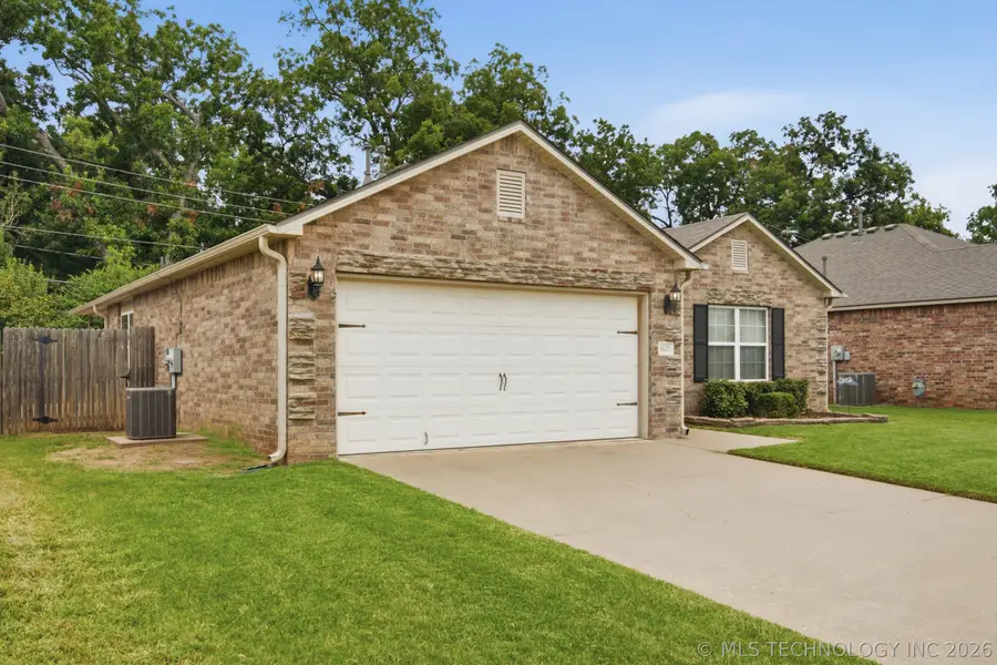 8625 E 126th Place S, Bixby, OK 74008 - #3