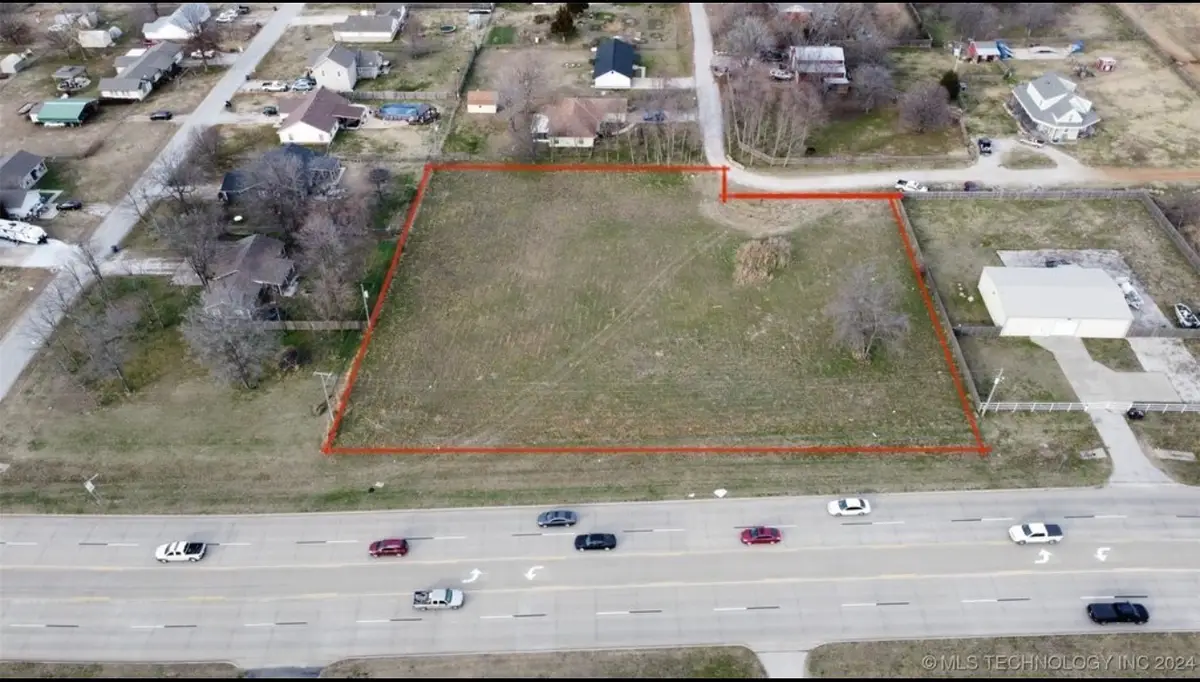 19505 E 116th Street, Collinsville, OK 74021 - #1