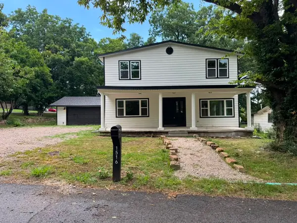 1516 W School Street, Claremore, OK 74017