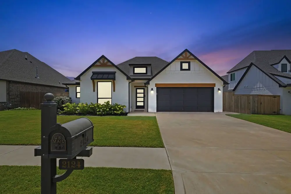 2124 E 138th Place S, Bixby, OK 74008 - #1