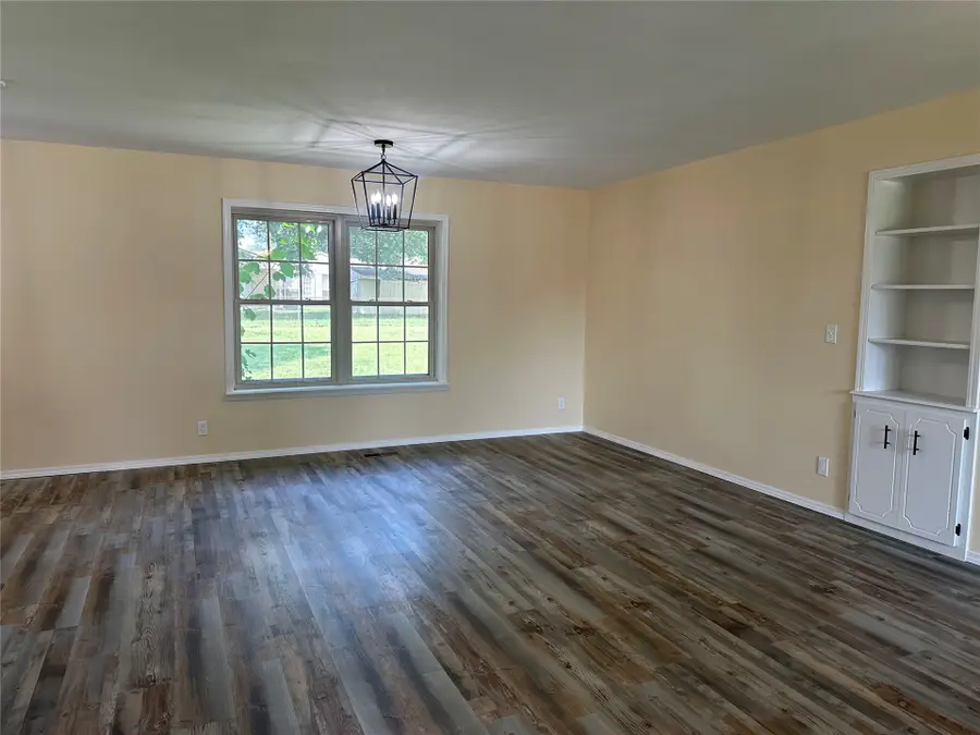 1317 E Hickory Street, Okmulgee, OK 74447 - #3