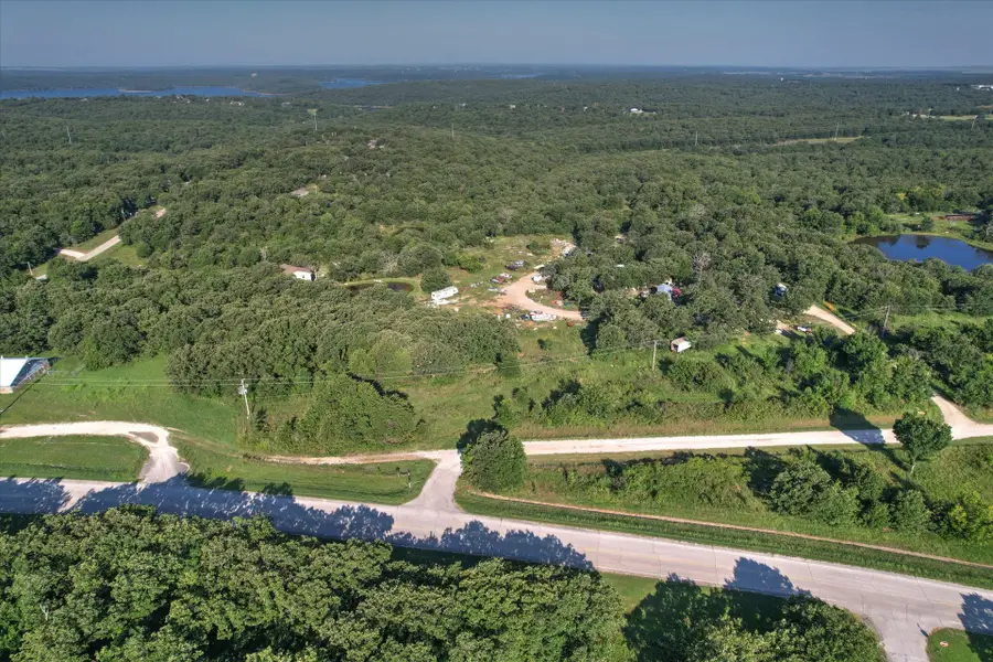 17 Lake Road, Skiatook, OK 74070 - #3