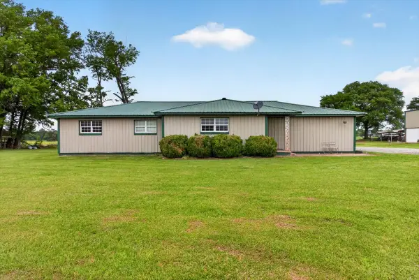 30253 W State Hwy 31, McCurtain, OK 74944